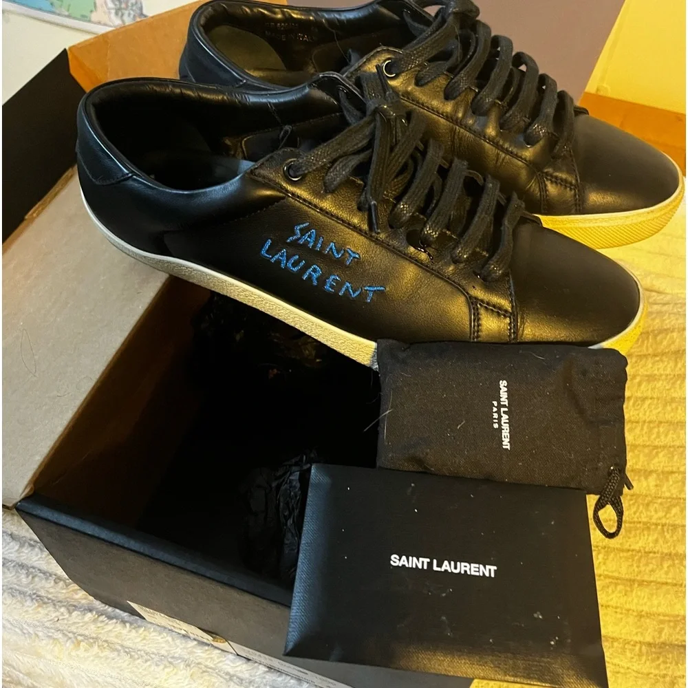 saint Laurent black leather sneakers - Picture 2 of 2